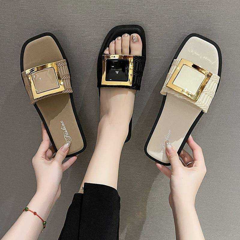 Chic Comfort Open-Toe Sandals™
