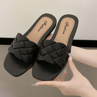 Elegant Diamond Pattern Sandals™